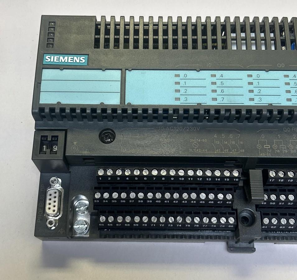 Used SIEMENS,200B-8DI/8RO-AC,PROGRAMMABLE CONTROLLER