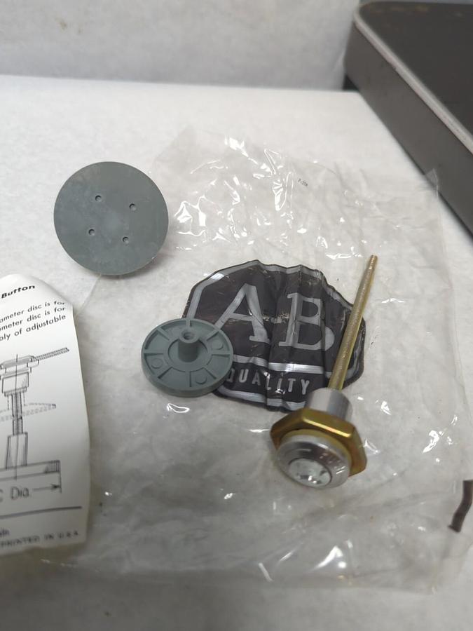 ALLEN-BRADLEY,1493-N1,SERIES K OVERLOAD RELAY RESET ASSEMBLY TYPE 1712 ENCL NOS