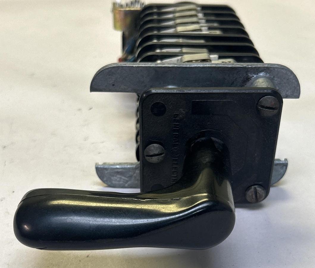 Used GENERAL ELECTRIC,16SB9GC402SSW2L,ROTARY CAM SWITCH