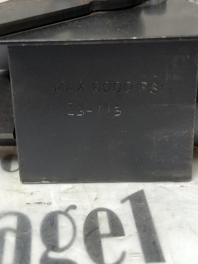 DMIC,BVHO750N,SQUARE BODY HYDRAULIC BALL VALVE 2-WAY 6000 PSI NOS