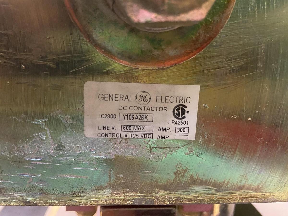GE General Electric,IC2800-Y106A26K,300A DC Contactor 600V Line 115VDC Coil
