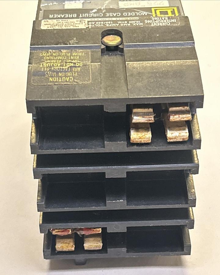 Used SQUARE D,Q221225AC,I-LINE CIRCUIT BREAKER 225A 120/240V 2 POLE