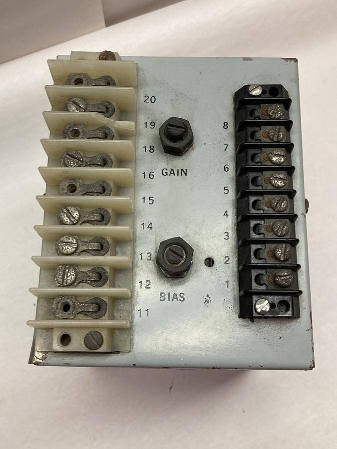 Used Robicon,304 043-2,Gate Trigger Unit 208/240V 60Hz