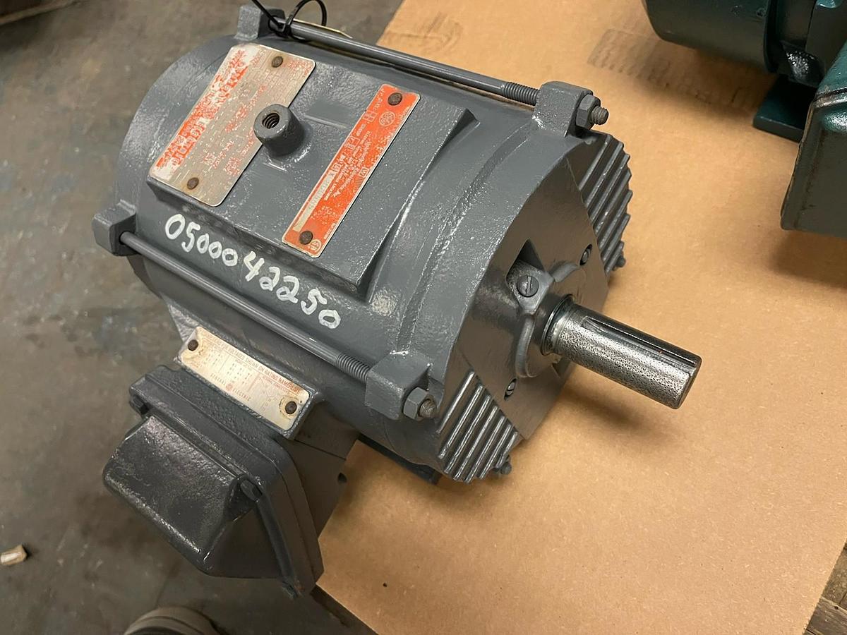 Used GE,5K182CK2646,HAZARD LOCATION MOTOR 1HP 1770RPM 3PH 182T