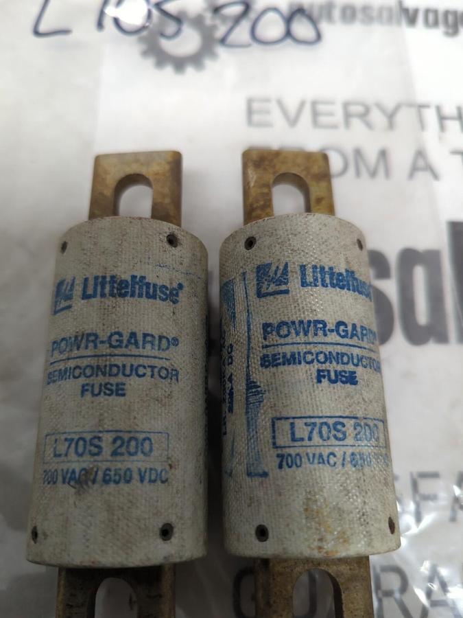 LITTELFUSE,L70S 200,TRI-ONIC 200 AMP FUSES LOT OF 2 NOS