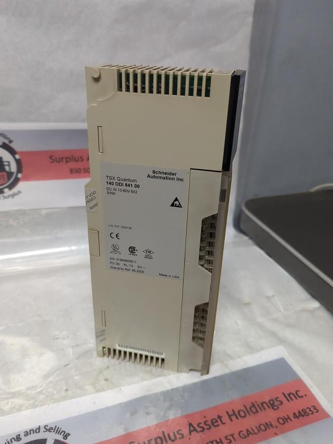 Used SCHNEIDER AUTOMATION,140 DDI 841 00,TSX QUANTUM INPUT MODULE USED