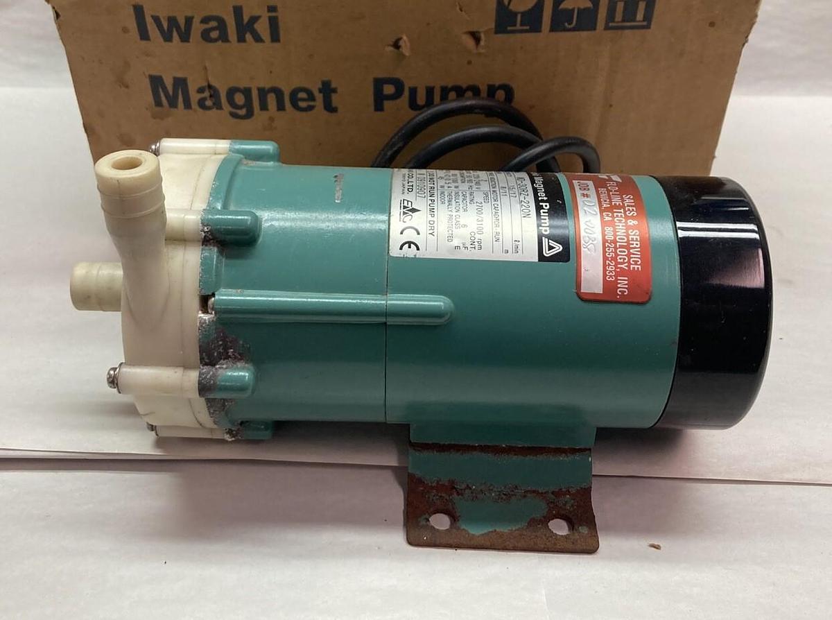 Used Iwaki,MD-30RZ-220N,2-Pole Magnet Pump 220/240V