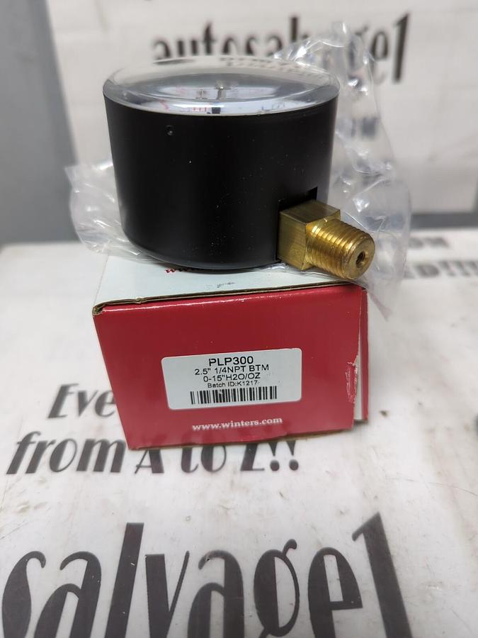 WINTERS,PLP300,2.5 INCH 1/4 INCH NPT PSI GAUGE NEW