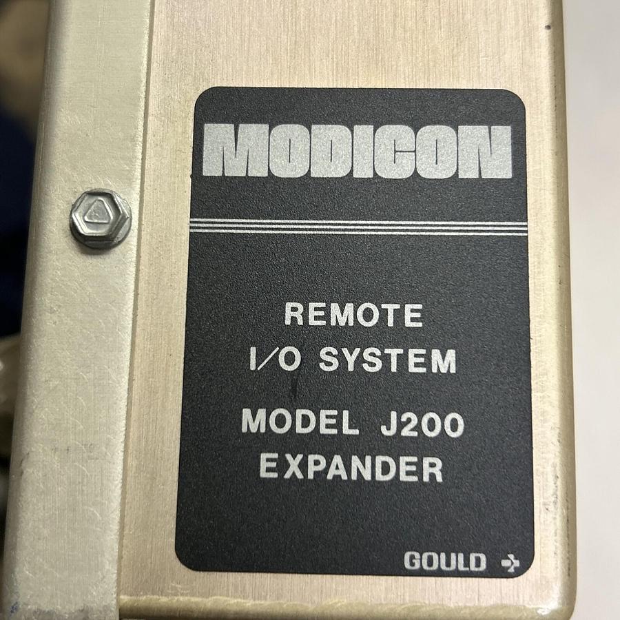 SCHNEIDER ELECTRIC MODICON,J200,INTERFACE I/O EXPANDER MODULE NOS