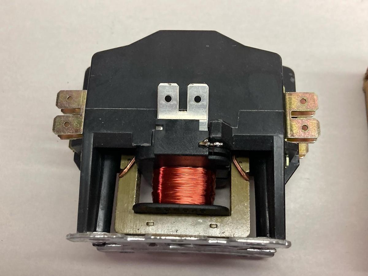 Furnas,45CG20AJ,2-Pole Contactor Ser C 24V 60Hz
