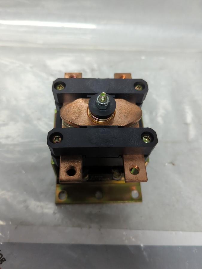 Used CMC,C-8205,CONTACTOR QC-4804 PRE-OWNED
