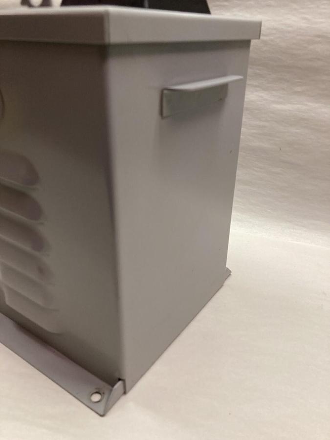 Used Daykin Electric,MDGTB-07,Midget Transformers Disconnect 480V 1.1A 60Hz