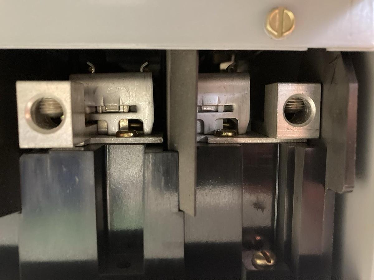 GE,ADS36060HD,3-Pole Fusible Panelboard Switch 60A 600V Spectra Series