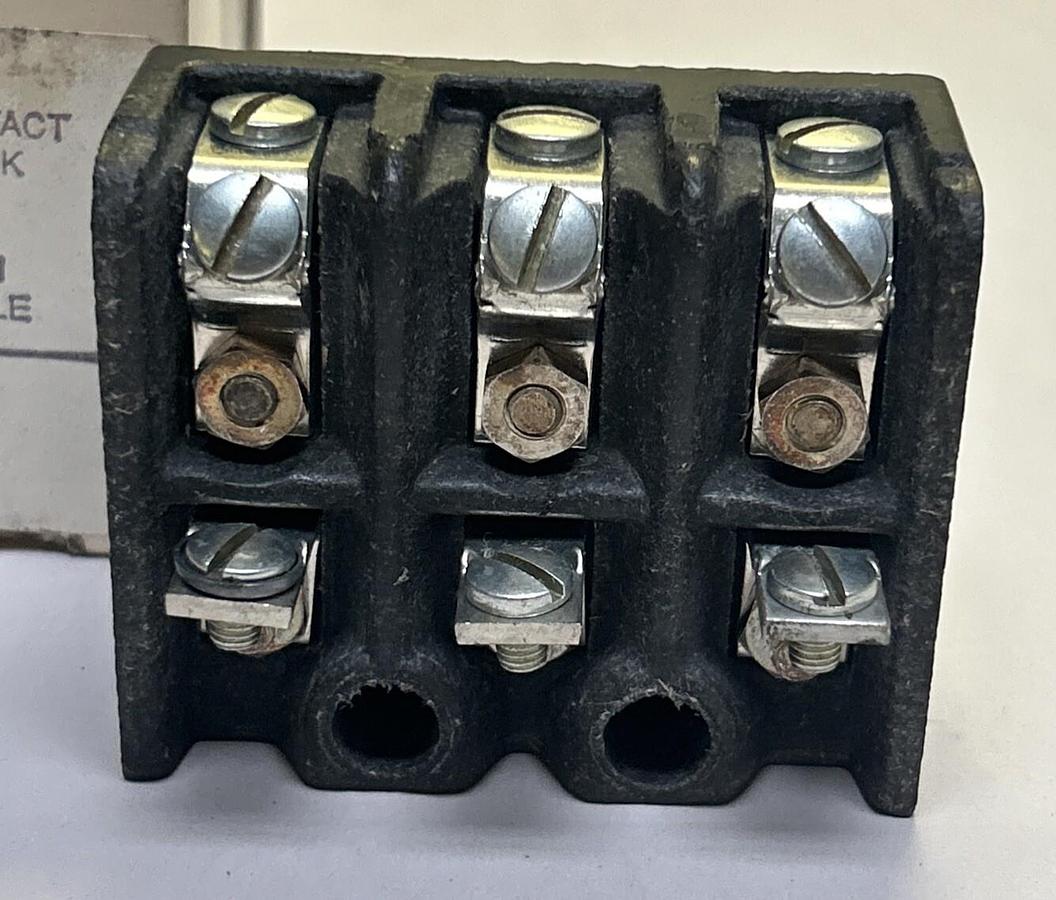 ALLEN BRADLEY,X-49654,CONTACT BLOCK SIZE 1 3P NOS