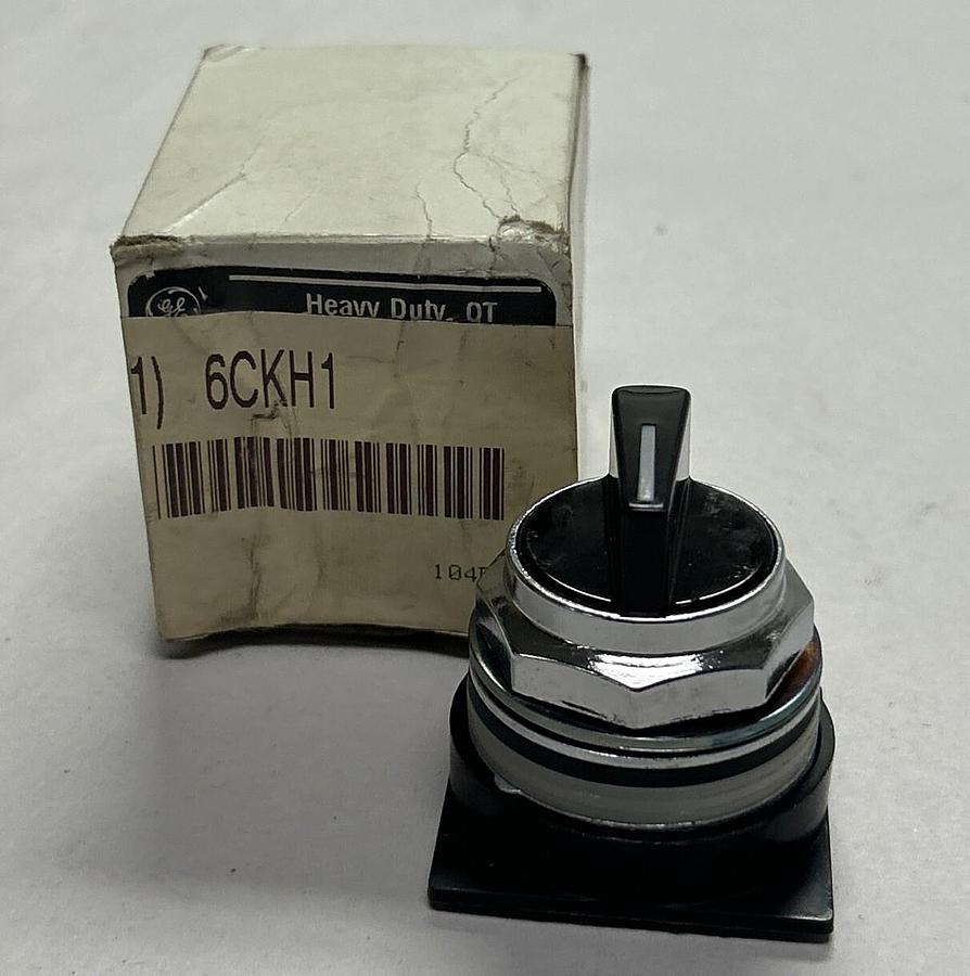 Used GENERAL ELECTRIC,6CKH1,SELECTOR SWITCH NEW