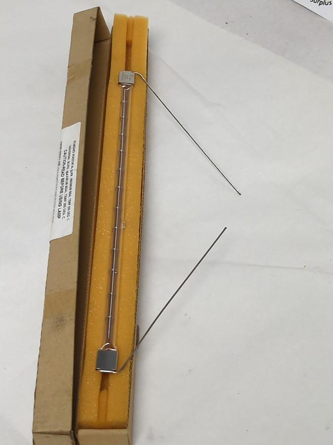 GE,L-QTZ2,HALOGEN HEAT LAMP MAXIUM HEAT SEAL 350 DEG. NOS