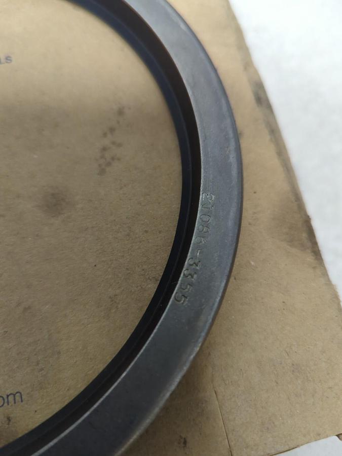 GARLOCK KLOZURE,53X3355,OIL SEAL 6 INCH ID 7 INCH OD NOS