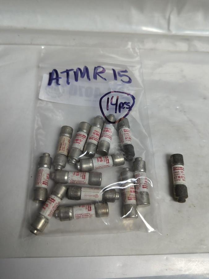 Used FERRAZ SHAWMUT,ATMR15,CLASS CC 15 AMP FUSE LOT OF 14 PRE-OWNED
