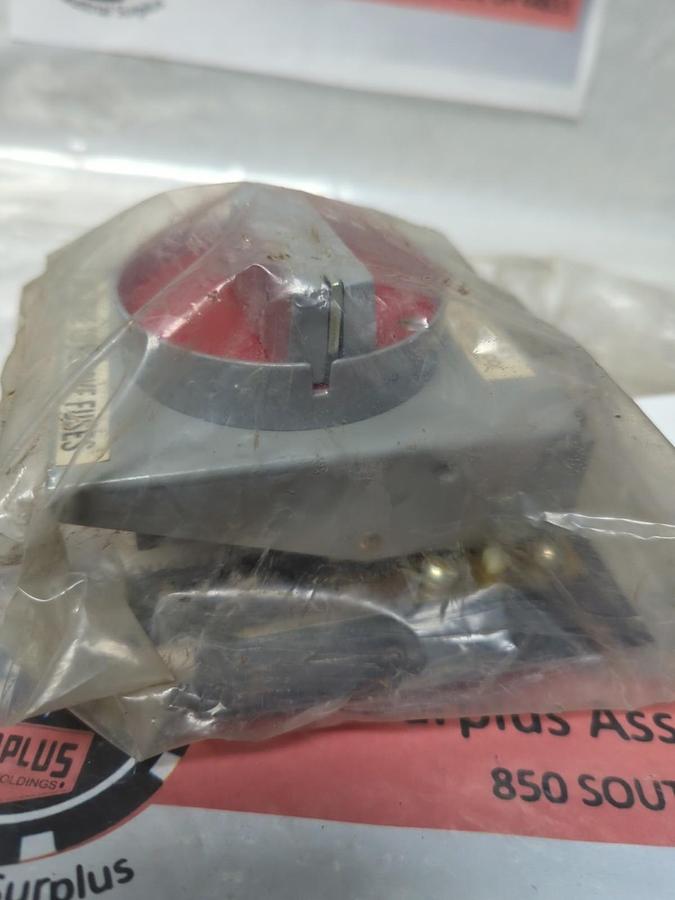 GE,THMR2,INTEGRAL ON/OFF HANDLE SWITCH KIT NOS