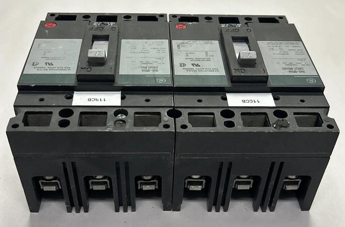 Used GENERAL ELECTRIC,TEC36007,CIRCUIT BREAKER 7A 600V LOT OF 2