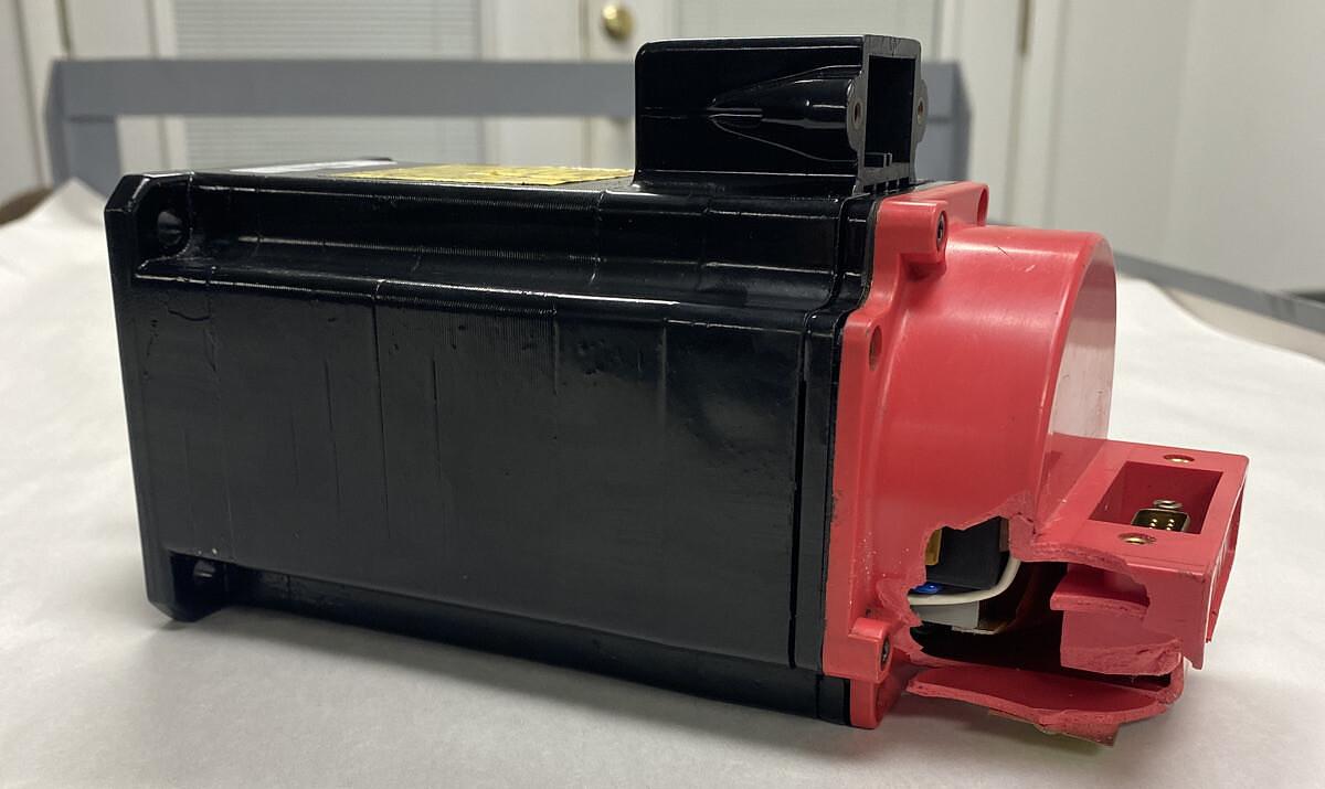 Used Fanuc,A06B-0372-B069#7000,1-0SP AC Servo Motor A06B-0372-B069#7000