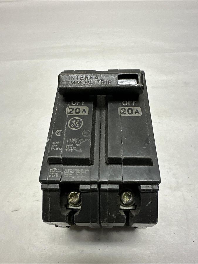 Used GE,E-11592,2 Pole 20 Amp Bolt On Circuit Breaker