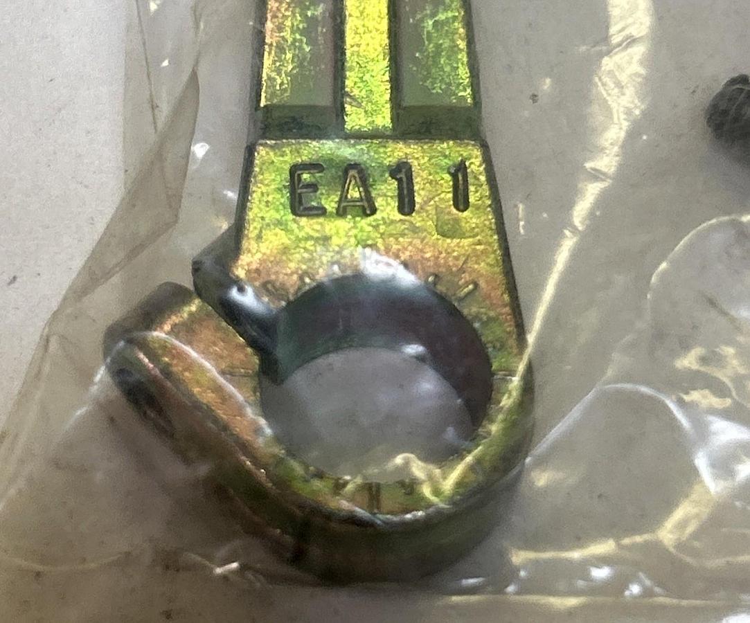 SQUARE D,9007-EA11,STEEL ROLLER LEVER ARM 3" X 3/4" X 1/4" NOS