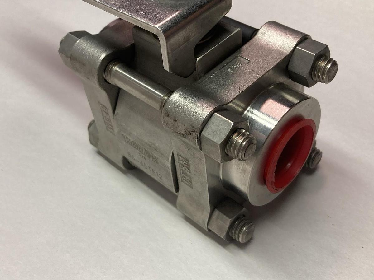 Used Whitey,CF3M SS-65TF12,Ball Valve 1-1/4 inch 2200PSI 152 Bar 100F