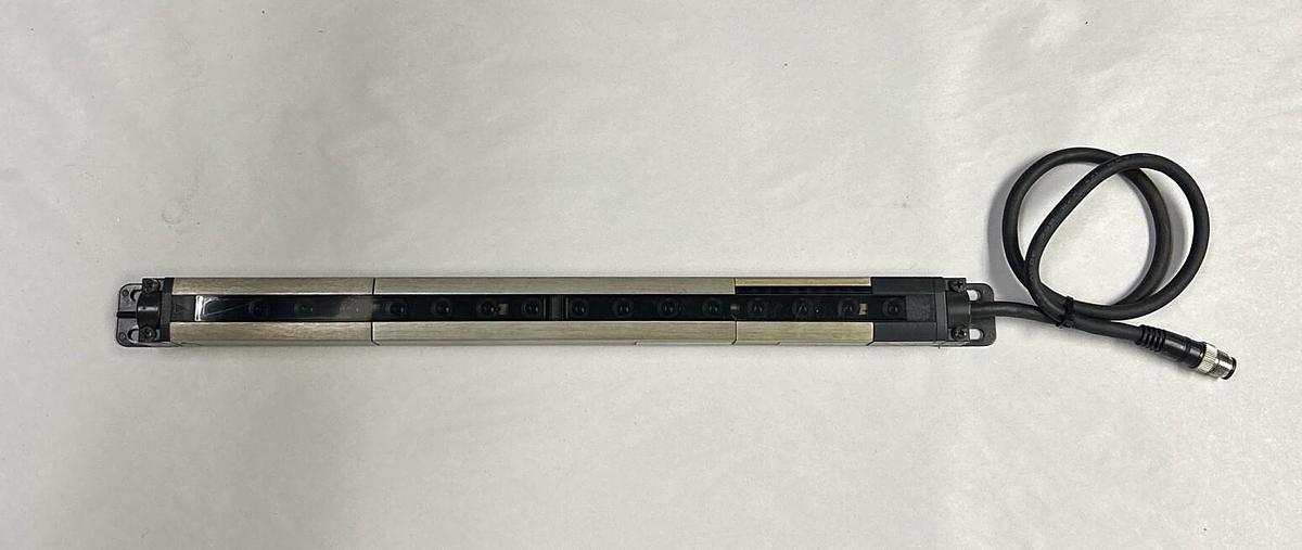Used KEYENCE CORP,PJ-V21R,SAFETY LIGHT CURTAIN RECEIVER EXTENSION UNIT