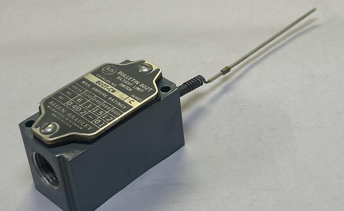 Used ALLEN BRADLEY,802T-CW,OILTIGHT LIMIT SWITCH