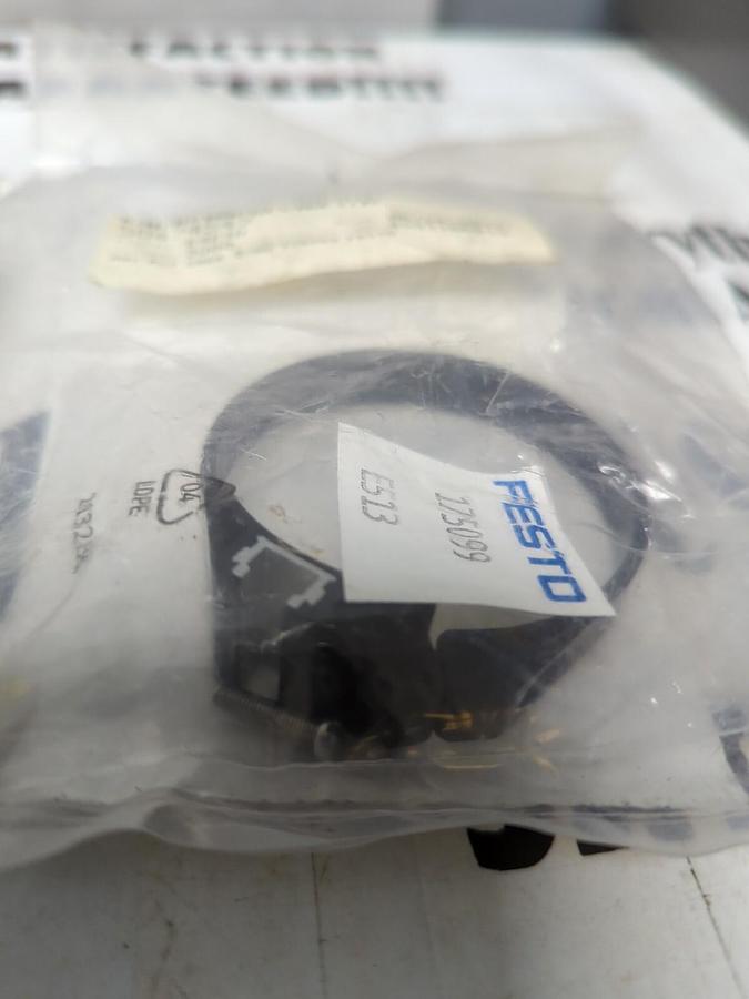 FESTO,175099 SMBR-8-50,PROXIMITY SWITCH MOUNTS LOT OF 2 NEW