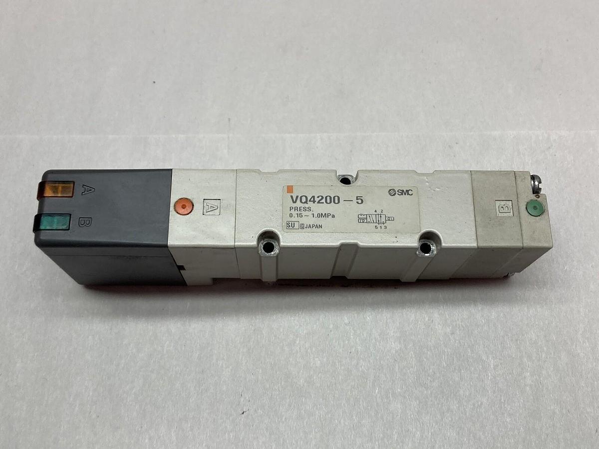 Used SMC,VQ4200-5,Solenoid Valve 1.0MPa