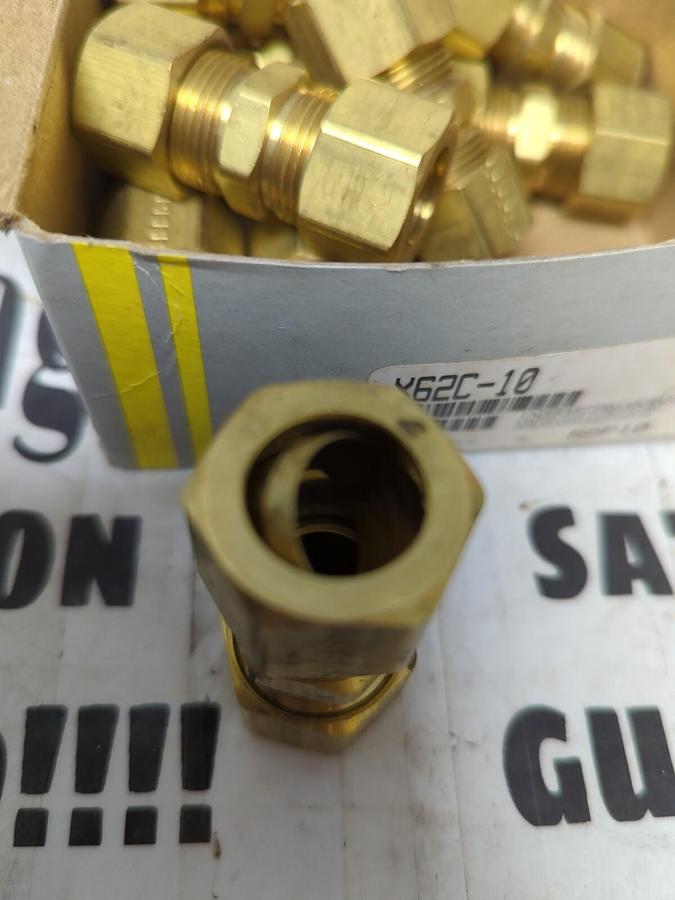 PARKER,X62C-10,BRASS SWIVEL FITTING BOX OF 10 NOS