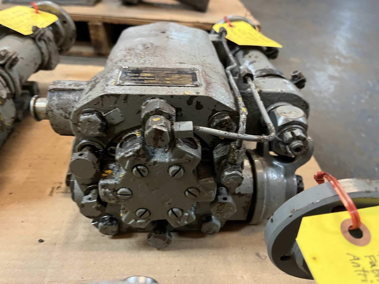 Used DE LIMON FLUHME,FZR 159-750,CENTRAL GREASE PLUNGER PUMP