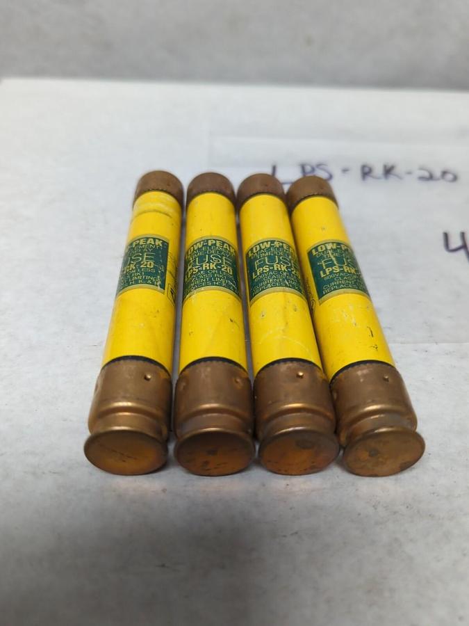 Used COOPER BUSSMANN,LPS-RK-20,LOW-PEAK 20 AMP FUSE LOT OF 4 PRE-OWNED
