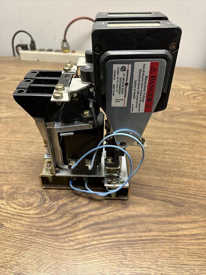 GE,A2C01EXA503XH,DC Contactor 600V 50A DS303