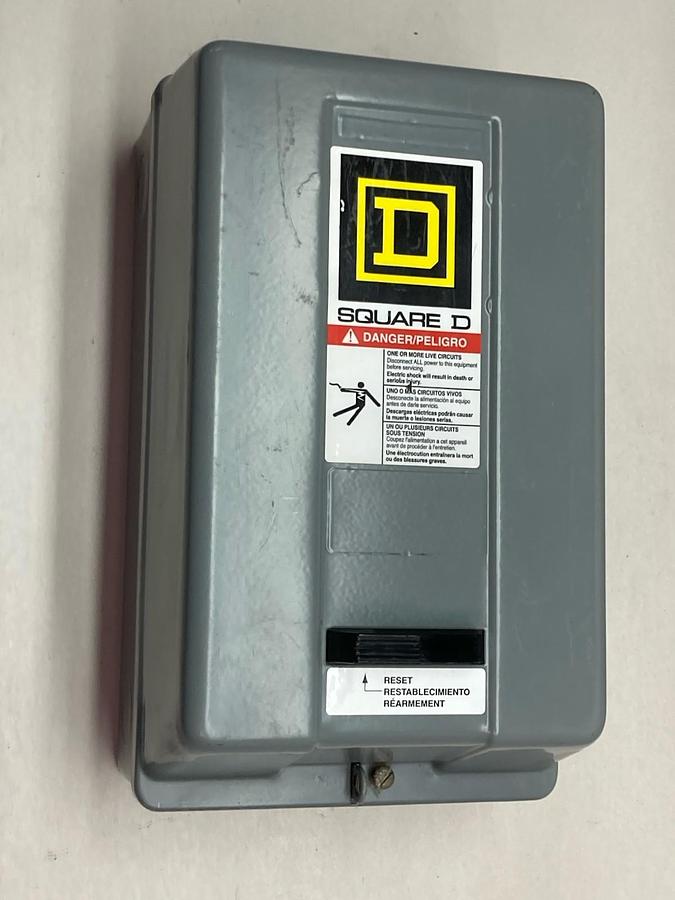 Square D,8536SBG2,Starter W/ Enclosure Size 0