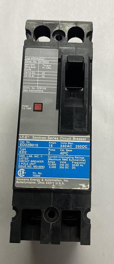 Used ITE SIEMENS,ED22B015,CIRCUIT BREAKER 15A 240V 2P NEW