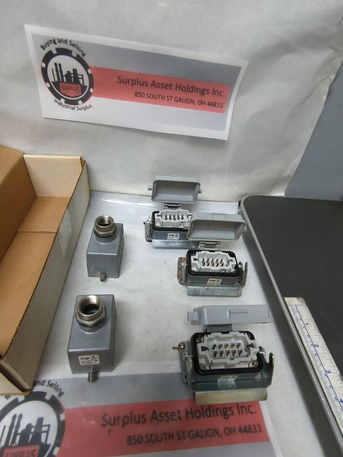 THOMAS & BETTS,57696,PANEL MOUNT BASE & RECEPTACLES W/INSERTS LOT OF 5 PCS NOS