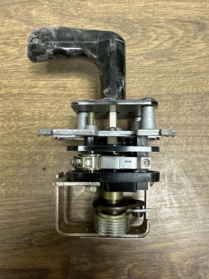 Used GE,16SB9AA301SSS2L,Type SB 9 Rotary Switch