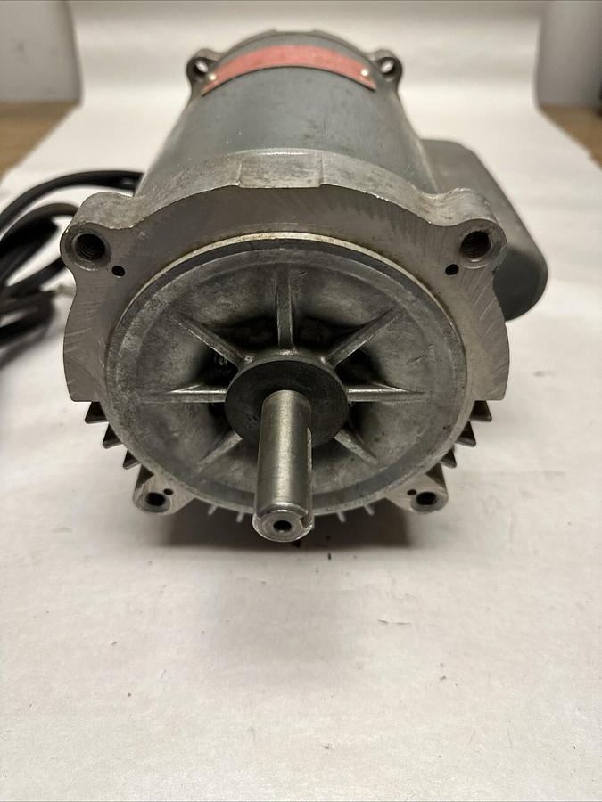GE,5KC39RG462AX,1HP 3450RPM 230V 1PH 56CZ Frame AC Motor (G028)