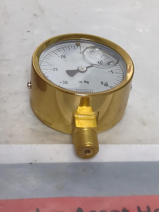 NOSHOK,25.3000.-30,VAC PRESSURE GAUGE 1/4 INCH BOTTOM CONNECTION -30-0 IN HG NOS