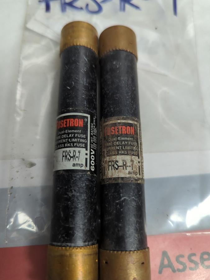 Used COOPER BUSSMANN,FRS-R-7,FUSETRON 7 AMP FUSE LOT OF 2 PRE-OWNED
