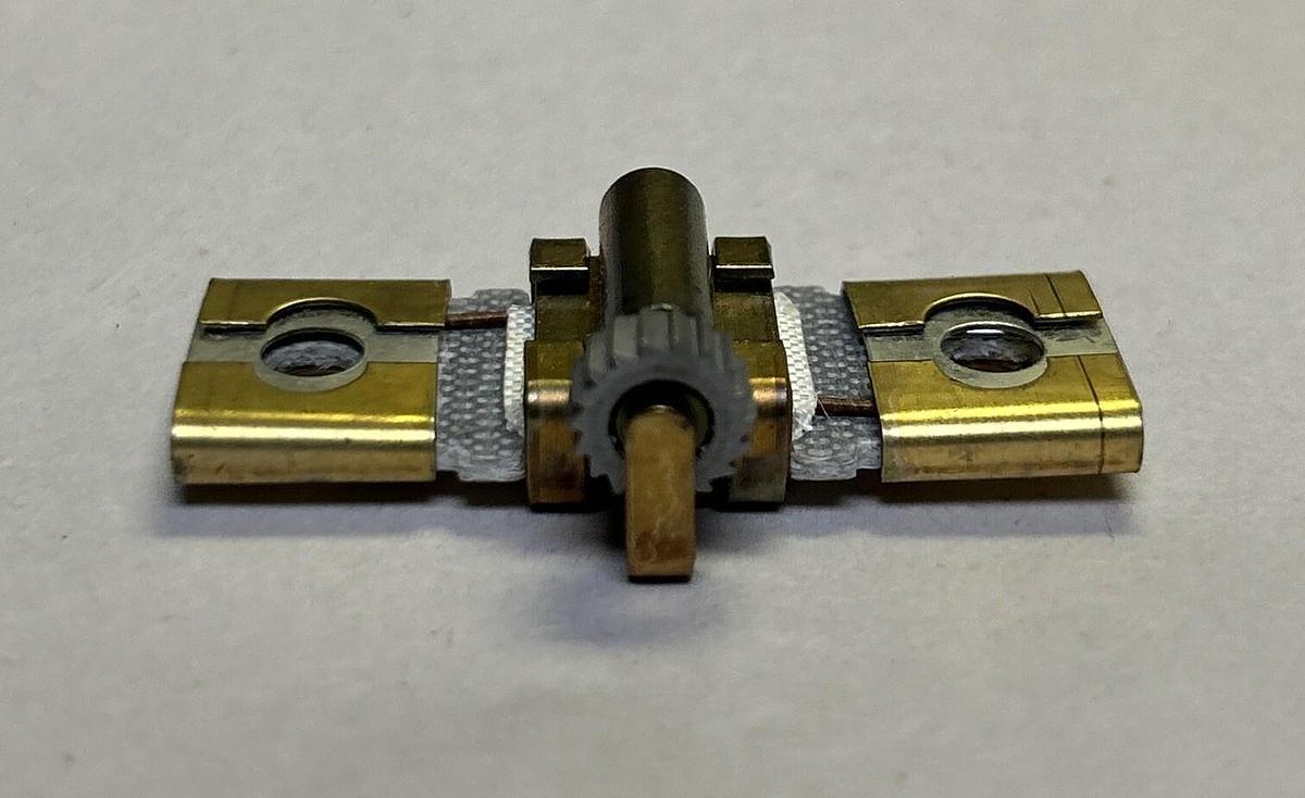 SQUARE D,B0.92,OVERLOAD RELAY HEATER THERMAL UNIT LOT OF 11 NEW