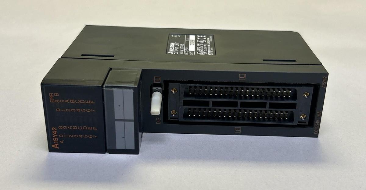 Used MITSUBISHI,A1SY42,OUTPUT UNIT