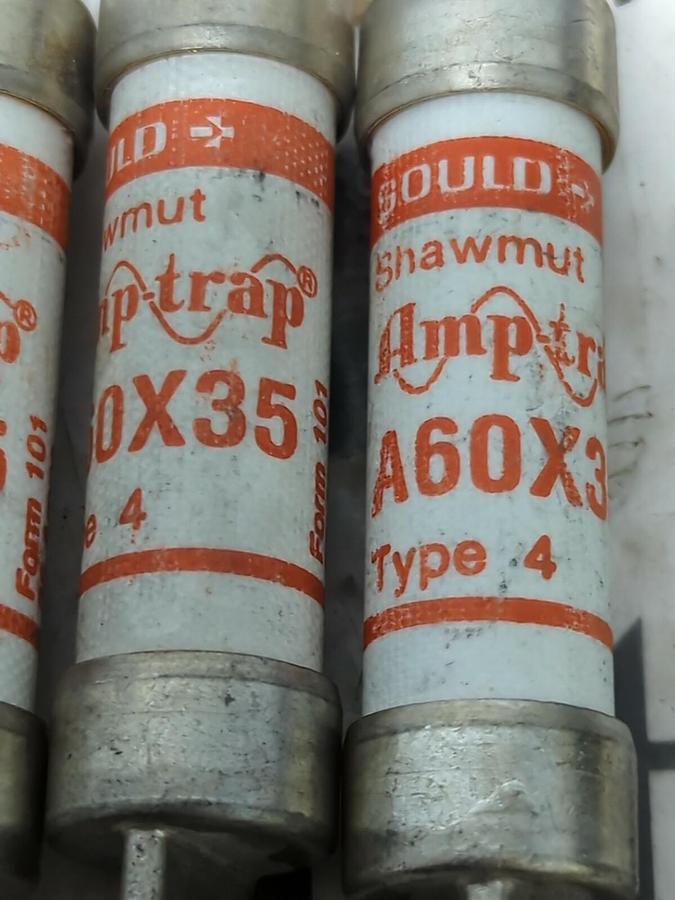 GOULD SHAWMUT,A60X35,FUSE 35 AMP 600 VAC LOT OF 7 NOS