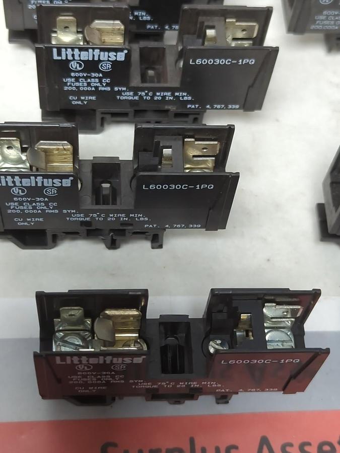 Used LITTELFUSE,L60030C-1PQ,FUSE HOLDER 600V 30 AMP LOT OF 12 PRE-OWNED