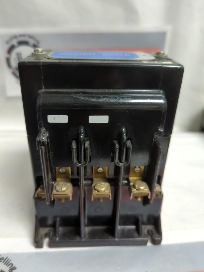 Used JOSLYN CLARK,5DP1-21100,DEFINITE PURPOSE CONTACTOR 30 AMP 500VDC PRE-OWNED