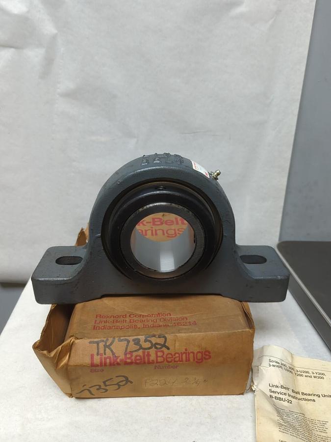 LINK-BELT,P224,PILLOW BLOCK BEARING 2-3/4 INCH BORE NOS