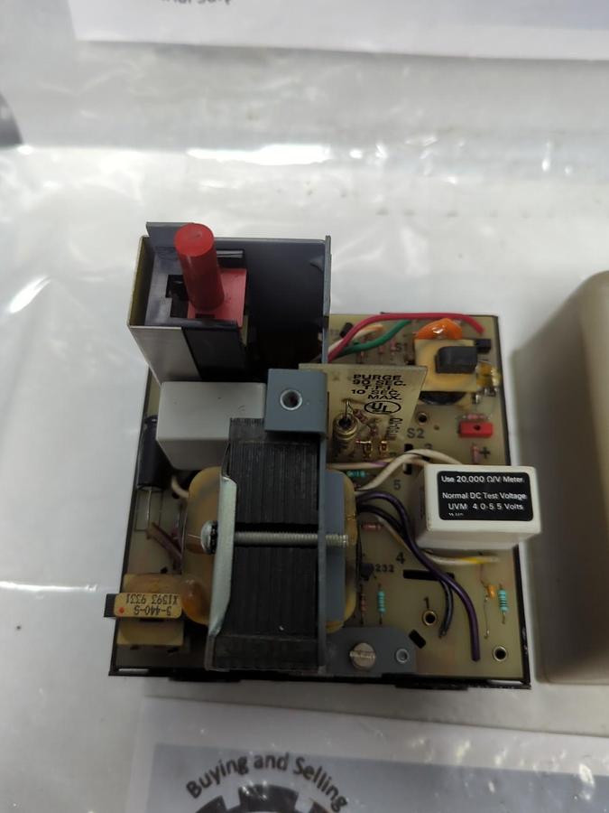 Used FIREYE,UVM-2,FLAME MONITOR CONTROL WITH BASE PRE-OWNED